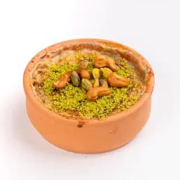 أم علي